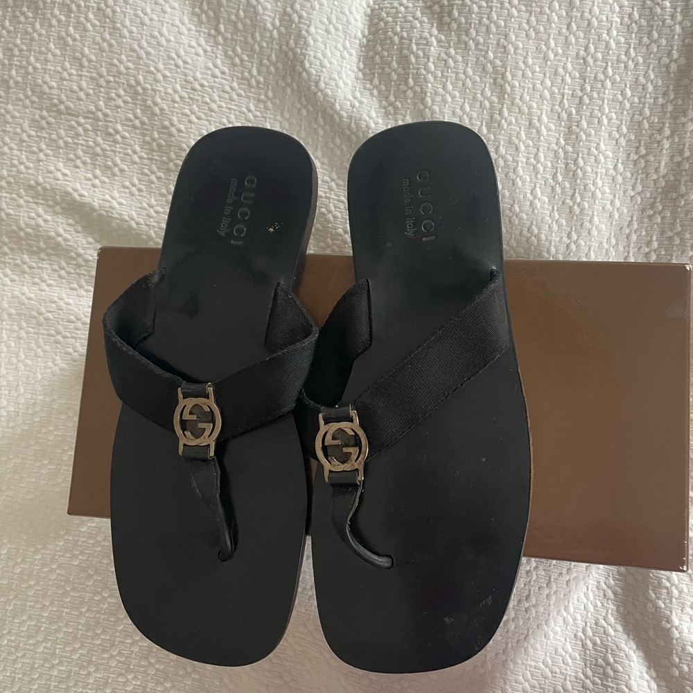 Gucci Black Sandals with Gold Logo